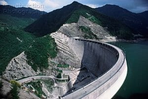 Construction of Arch Dams