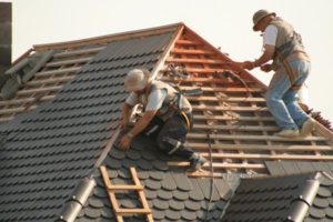 E - 1555 OSHA Guide for Protecting Roofing Workers